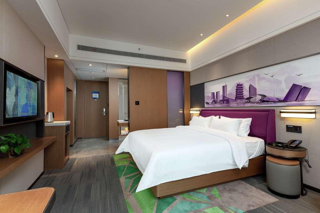 Отель Hampton By Hilton Hefei Economic Development Zone Номер фото